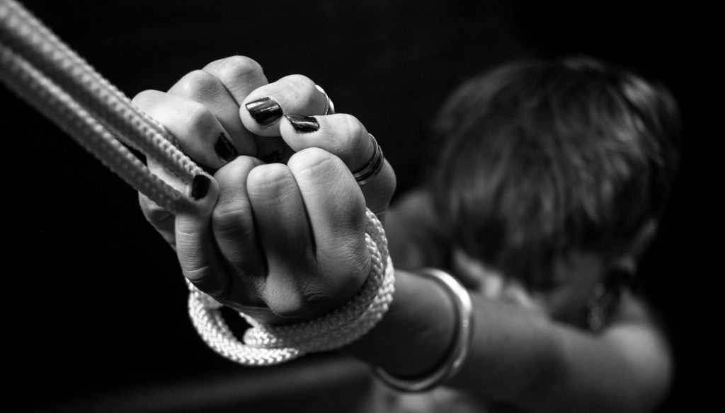 Er ist ein Super-Macho, auch im Bett, jetzt bin ich von ihm schwanger!