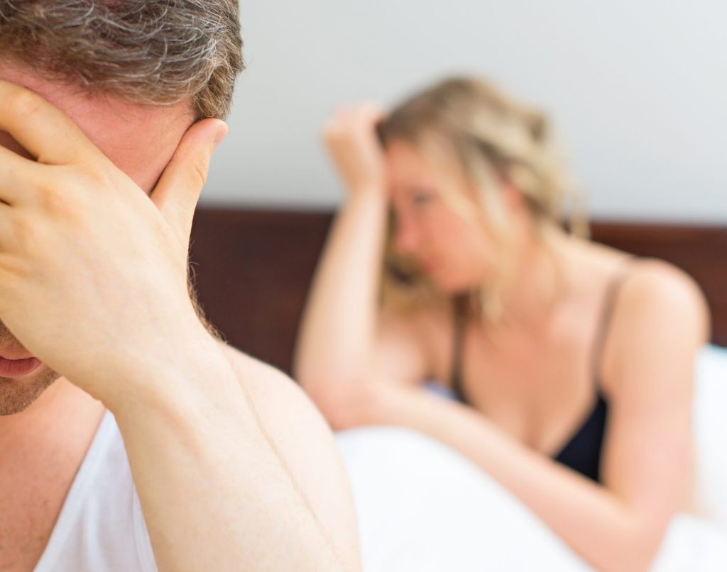 Erst schreibt er, er liebe mich, jetzt fasst er mich nicht mal an!