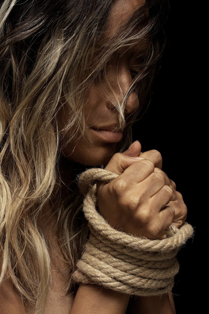 Sie trennte sich nach 16 Monaten mit den Worten, „Es wird mir zu eng“